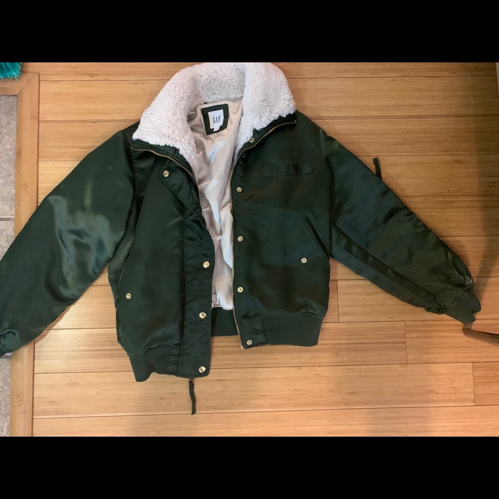 Gap jacket women’s Large Lightly USED